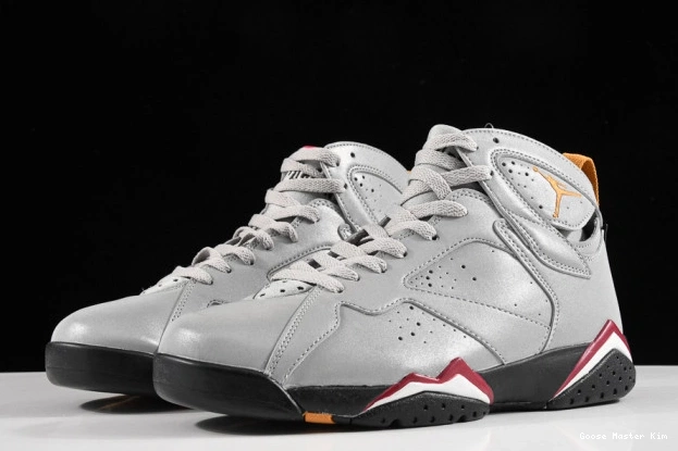 Jordan Cardinal BV6281-006 7 Air Reflective 0701